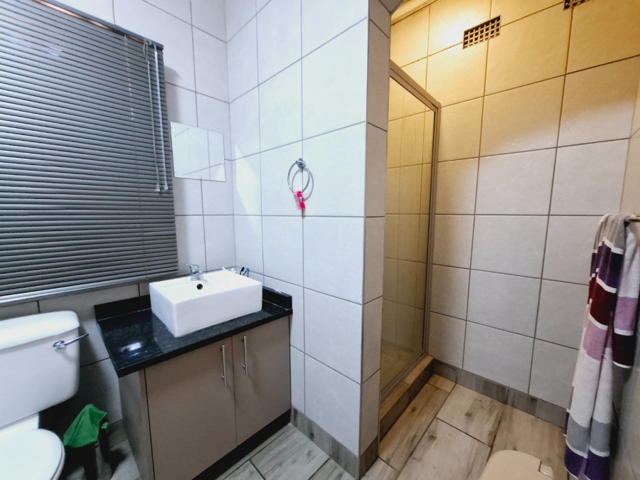 3 Bedroom Property for Sale in Bloemfontein Free State